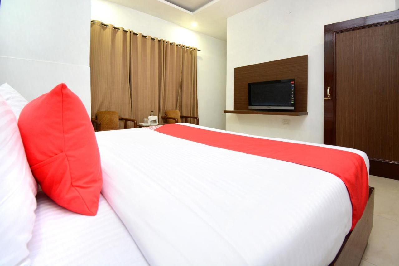 Hotel Ricky International Amritsar Exterior foto